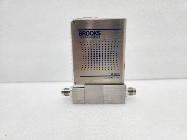 Brooks Mass Flow Controller Vcr Type (30000Sccm Sh48) / Gf125Cxxc