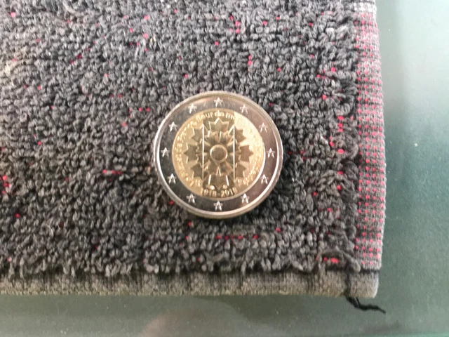 PIECE 2 EUROS commémorative France rare 1918-2018 le bleuet de France