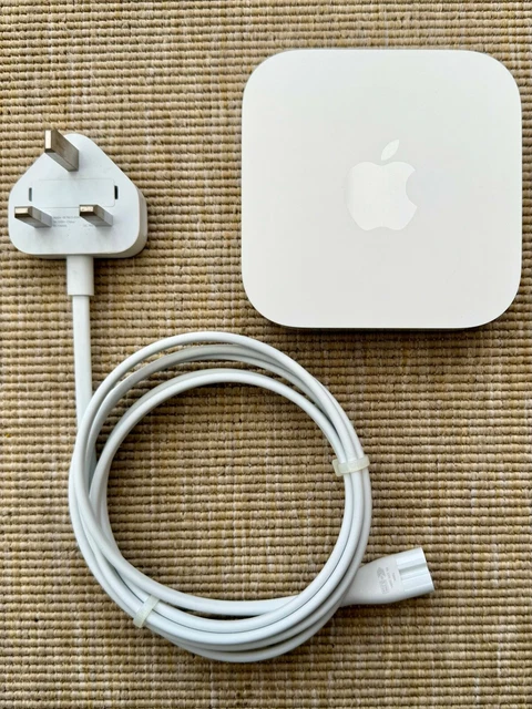 Apple AirPort Express 2nd Gen A1392 Wi-Fi Wireless Access Point Router