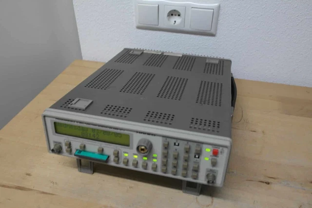 HAMEG Programmable 15 MHz Function Generator HM8131-2
