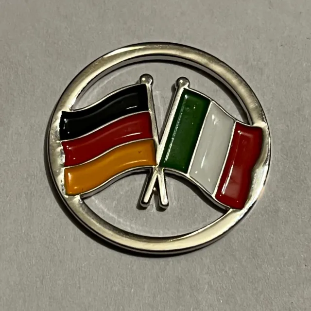 Doppelseitiger Auto Logo Schlüsselanhänger 17 versch.Automarken in  Nordrhein-Westfalen - Reichshof, Tuning & Styling Anzeigen