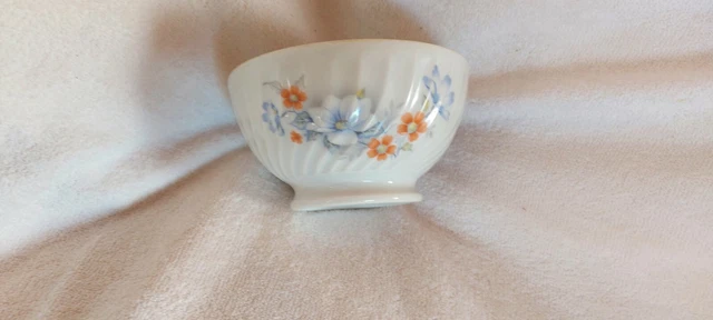 Ancien Bol En Porcelaine De Limoges - Vierge De Lourdes Avec Prénom - Bon état