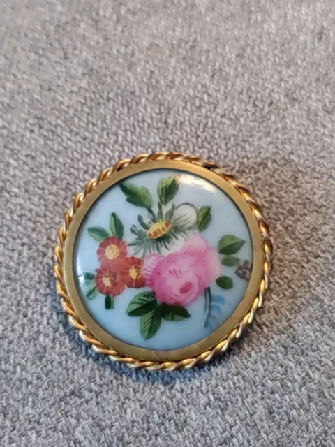 Ancienne Broche En Porcelaine De Limoges Et Métal Doré