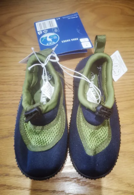 Bnwt Unisex Kids Size 9 Eu 27 Lupilu Green/Black Adjustable Aqua Beach Shoes