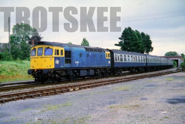 35mm Slide BR British Rail Diesel Loco Class 33 33035 Warminster 1985 Original