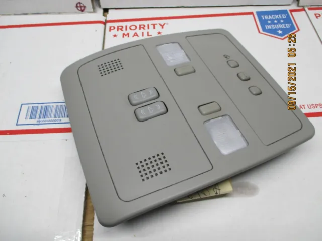 05 06 07 08 Cadillac STS Interior Overhead Console Map Light Homelink Gray I3