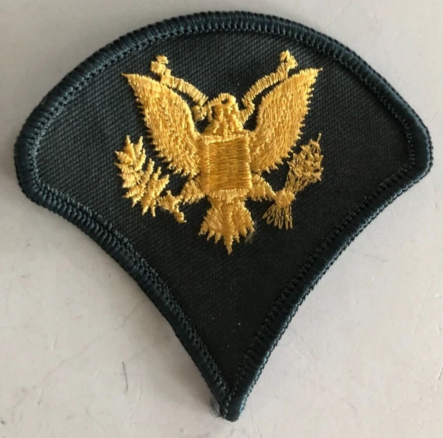 VINTAGE U.S. ARMY Specialist Rank E4 Gold Eagle Shoulder Uniform Patch