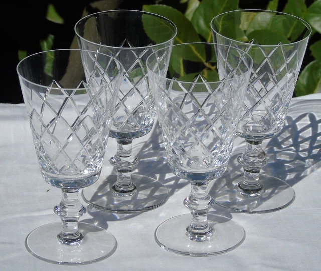 Cristallerie de Lorraine Lemberg? - Lot de 4 verres à vin blanc en cristal taill