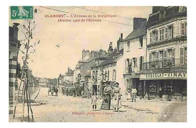 58 - Clamecy - L'Avenue de la Republique (former lock quay) - Animee - Bo