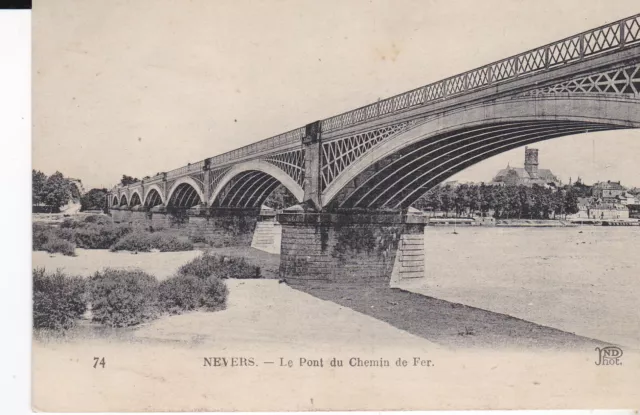 Cpa Nevers Le Pont Du Chemin De Fer