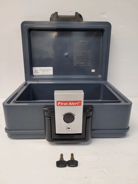 (N78356-2) First Alert 2030F Lock Box W/Keys