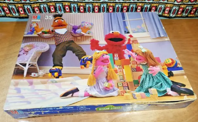 Giant Sesame Street Muppets Elmo Ernie Playroom 35 Piece Floor Puzzle 1985 17x22