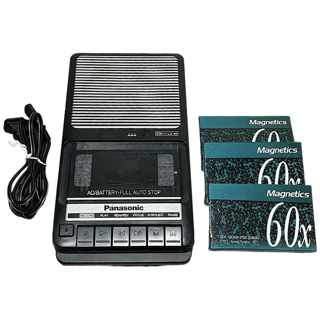 VINTAGE PANASONIC RQ2102 Slim Line Portable Cassette Tape Recorder