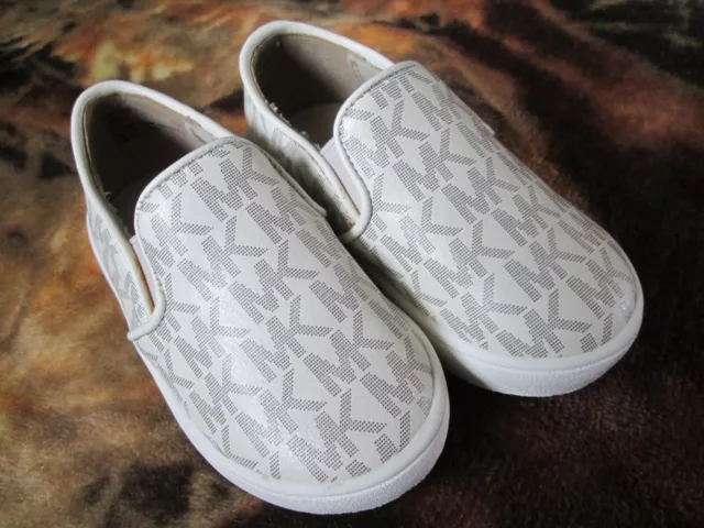 Michael Michael Kors Shoes Toddler 6 EUR Dem Daley Slip On Sneakers Vanilla