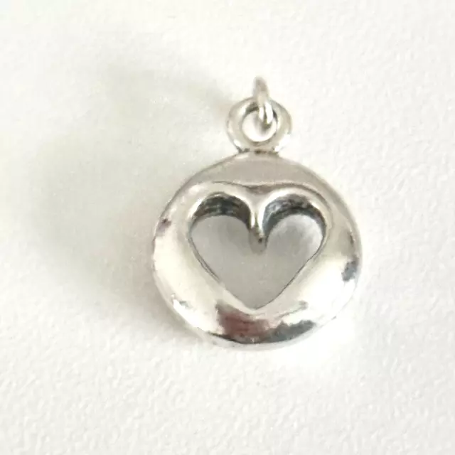 925 Sterling Silver Vintage Puffy Open Heart Cut Out Round Circle Charm Pendant