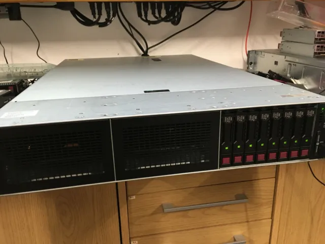 Server HPE DL380 Gen10 doppio oro 20 core * 128 GB RAM SSD + SAS + 4 TB di storage NVMe