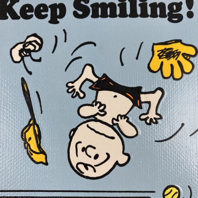 VINTAGE GREETING CARD Peanuts Charlie Brown Snoopy Booklet Lucy Linus