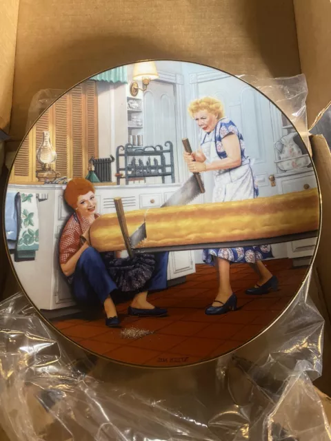 I Love Lucy A Rising Problem The Hamilton Collection Plate, COA & BOX - 1991