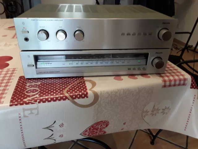 amplificateur hifi Stereo  philips F4211 reviser &Tuner F2211 FM vintage silver