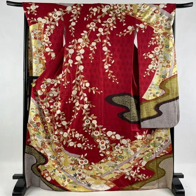 Woman Japanese Kimono Furisode Silk Snowring Flower Gold Thread Foil Red
