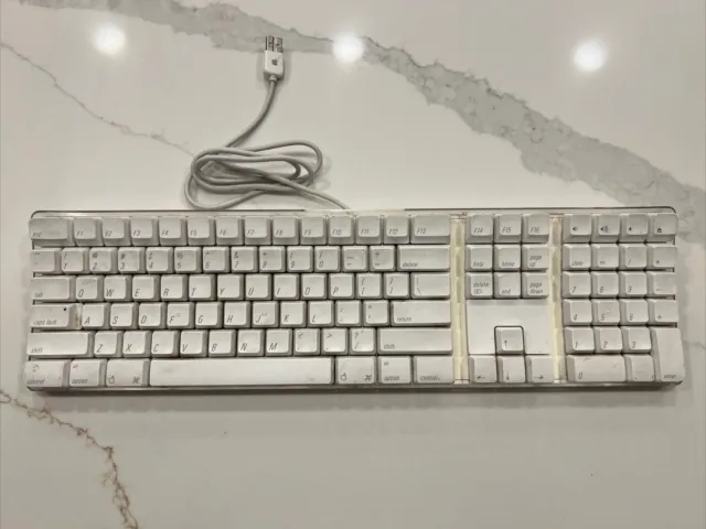 Apple A1048 White Wired Keyboard w/ USB Ports for iMAC G3 G4 G5 TESTED