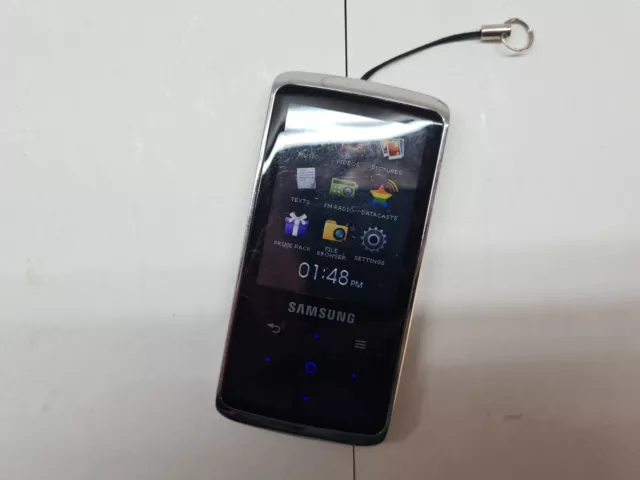 Samsung YP-Q2 8 GB MP3 MP4 Player Digitaler Media Retro