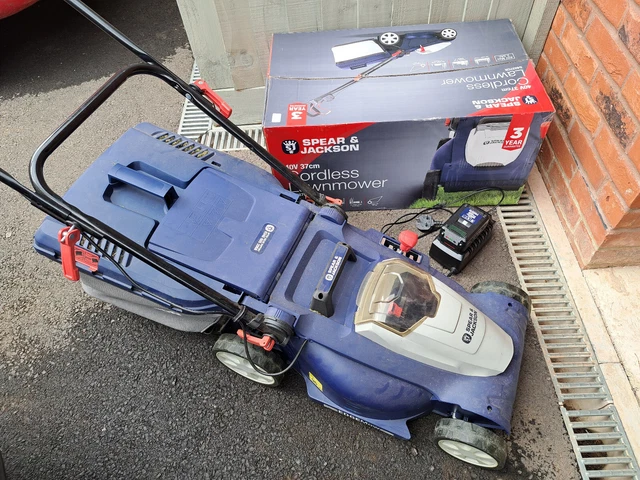 Spear and jackson shop lawnmower cordless