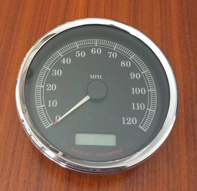 HARLEY DAVIDSON DYNA Wide Glide Softail Touring Speedometer 6741004D £200.00 PicClick UK