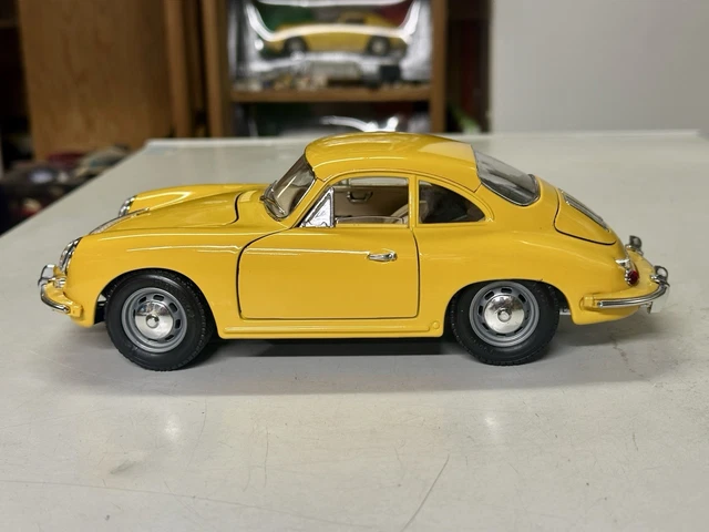 A vendre - ❤️ porsche 356 b coupé (1961) – burago 1/18 – rouge classique - Collection