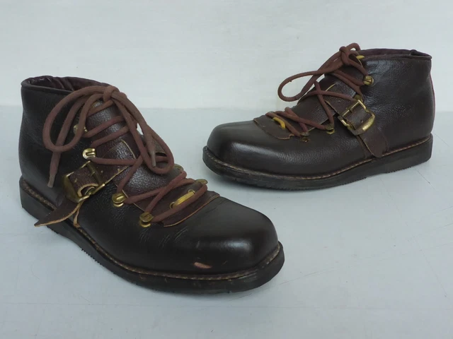 Chaussures De Ski De Fond Trappeur Vintage 1950-60 - Cuir - Fabriquées En France