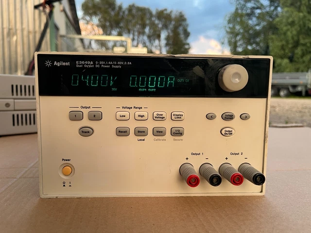 Agilent Keysight HP E3649A 100W 60V 1.4A - 35V 0.8A Dual DC Power Supply 2 Chan. Agilent Keysight HP E3649A 100W 60V 1.4A - 35V 0.8A Dual DC Power Supply 2 Chan.