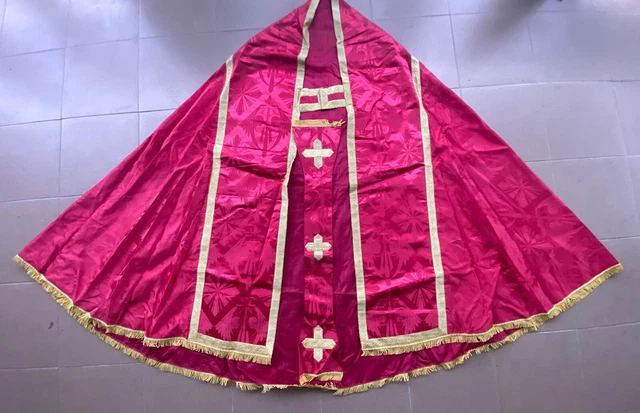 Piviale Rosso In Misto Seta Con Manipolo Nuovo