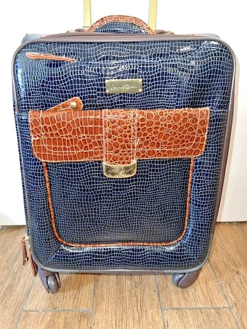 Samantha Brown Classic Navy Blue Croc 22" Spinner Wheeled Luggage Suitcase