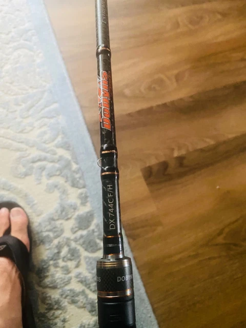 Dobyns Champion Extreme HP DX744C 7'4" Heavy Full Handle Casting Rod