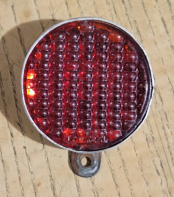 FEU ROUGE CATADIOPTRE SOUBITEZ CATALUX 6 VELO ANCIEN Old Bike Arrière EUR 10,00 - FR