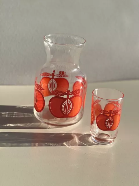 Vintage Retro Glass Juice Carafe & 1 Matching Glass Cup Red Apple Pattern GUC