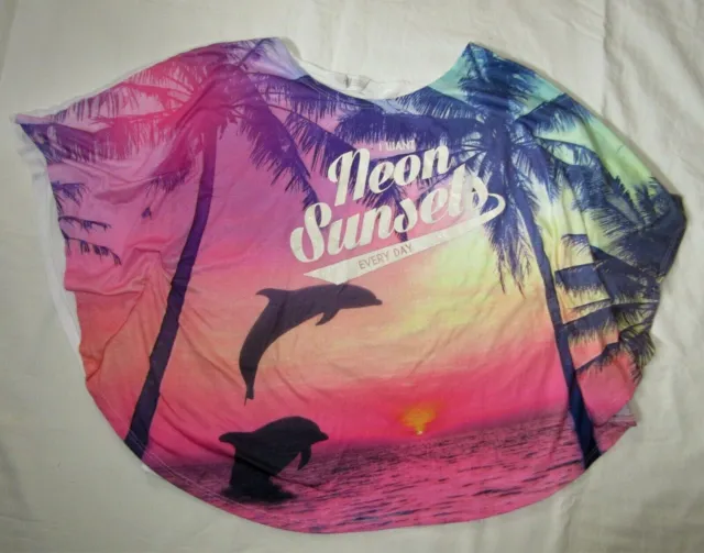 Maglietta design tropicale H&M ""I want Neon Sunsets Every Day"" circa 14-15 anni.