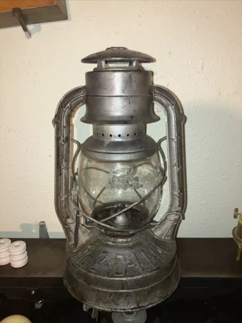 Dietz D-Lite No. 2 Lantern, Clear Globe, N.Y. USA