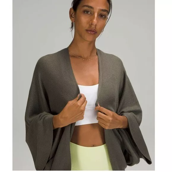 Lululemon Cashlu Knit Textured Wrap Open Cardigan Slouchy Sweater Green Sage OS 3