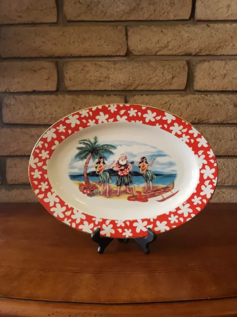 2002 Mele Kalikimaka Island Heritage Christmas Hawaiian Santa 14" Oval Platter