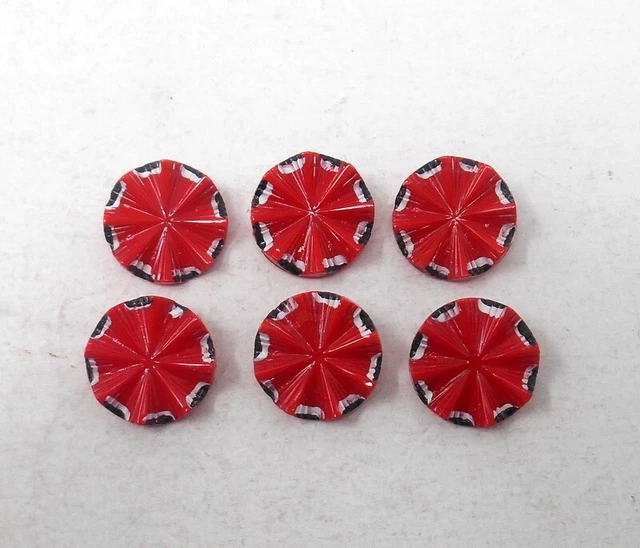 Lot De 28 Boutons Anciens En Verre Transparent - Variable - Pour Couture Et Artisanat