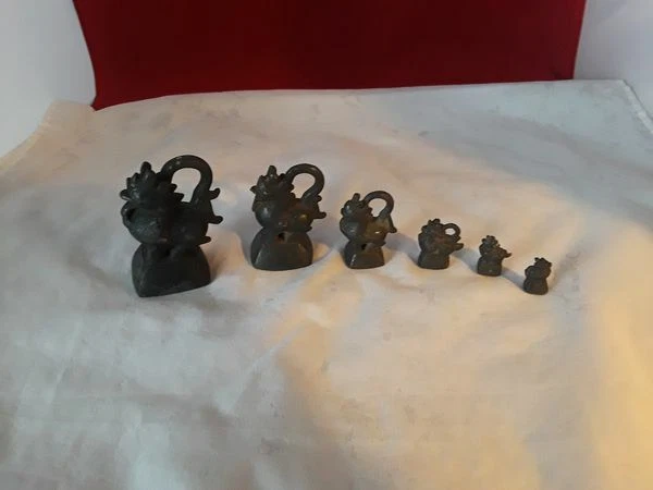 Very Rare Complete Set Of 6 Antique Burma Myanmar Bronze Foo Dog Opium Weights