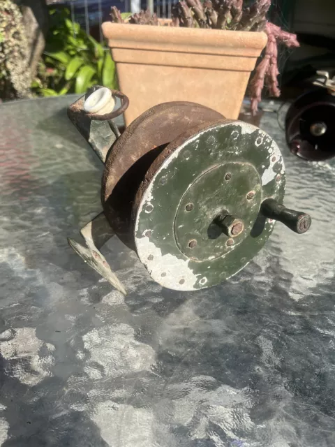 Vintage Fishing Reel Boar War