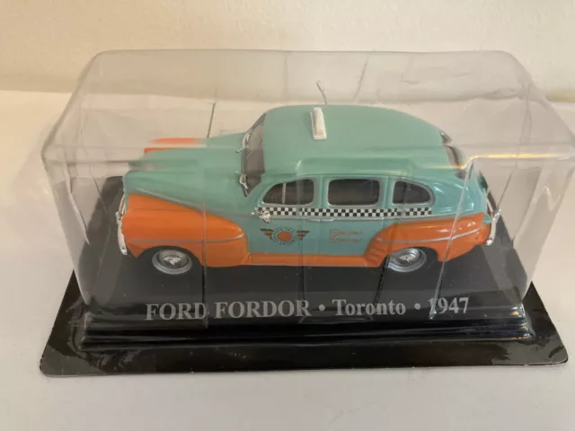 1/43 Ford Fordor Toronto taxi 1947 etat neuf sous blister jamais ouvert