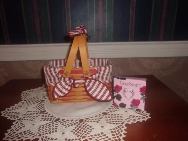 Longaberger 1998 Sweetheart Picture Perfect Basket Set with Tie-On - Red