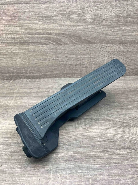 Clip Support Pédale De Frein Pour VW Passat, Audi A5 S6 - Réf OEM 1J0721169A, Plastique Blanc, Installation Facile