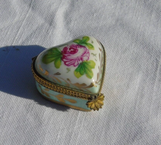 Pilulier œuf Fleuri En Porcelaine Peinte à La Main - Charnière Laiton - Vintage