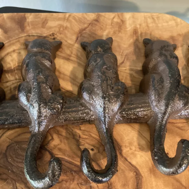 VINTAGE Bronze or Brass Key Holder Sitting 7 Cat Butts Wall Hanging Very Cool 7"