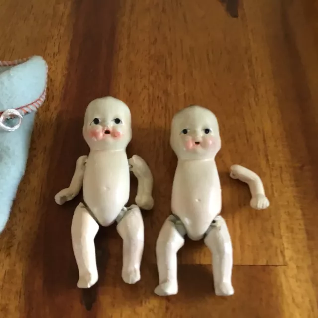 Pair of Vintage Jointed  Bisque Baby Dolls 3 1/2" Made In Japan In Pouch