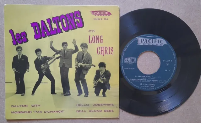 LES DALTONS Avec Long Chris - Dalton city + 3 - 1962 FR 45T EP PACIFIC 91.495 B